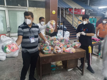 social work in pandemic done by (રાકેશ રાજદેવ)